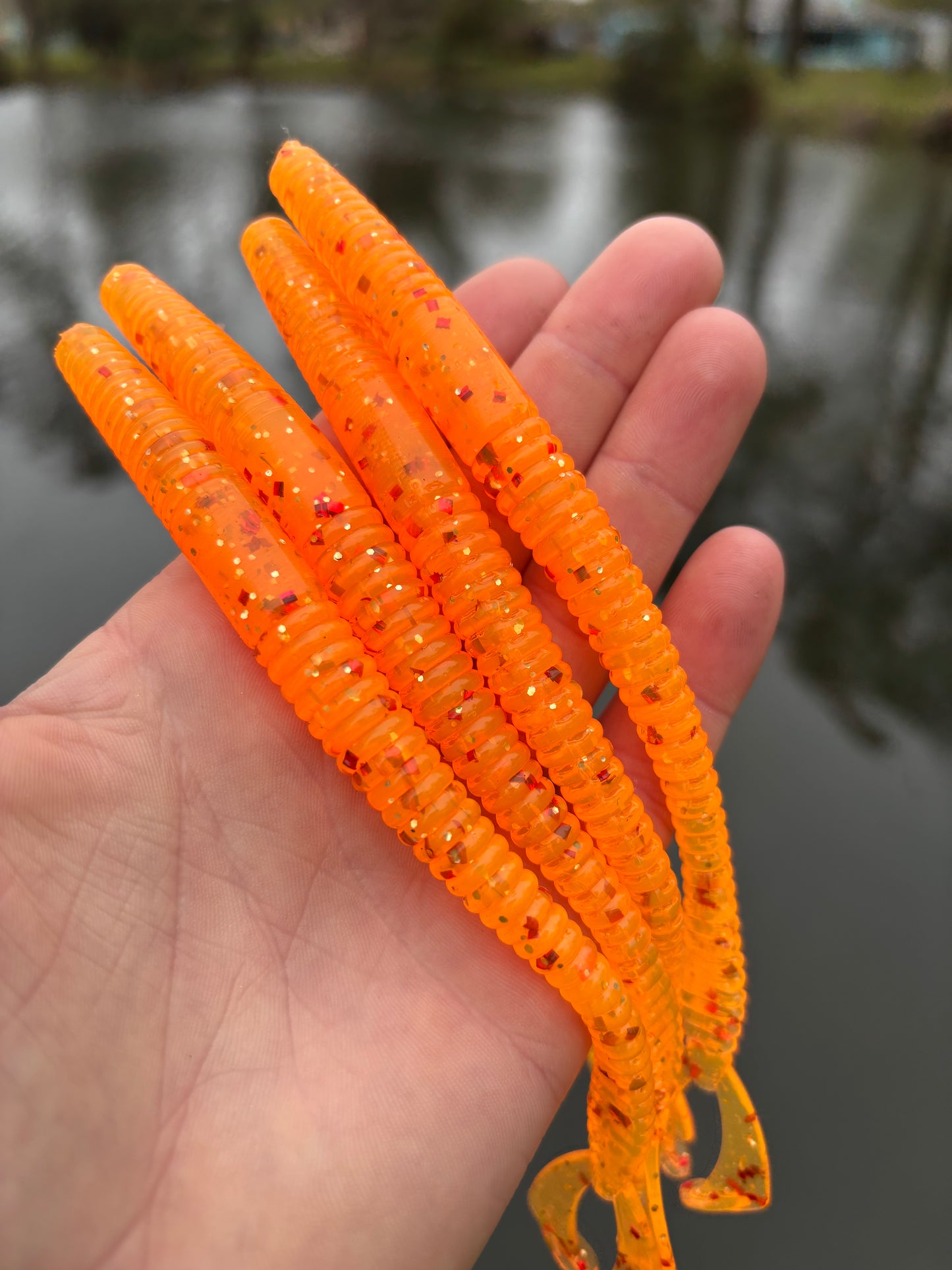 Kicker Worm